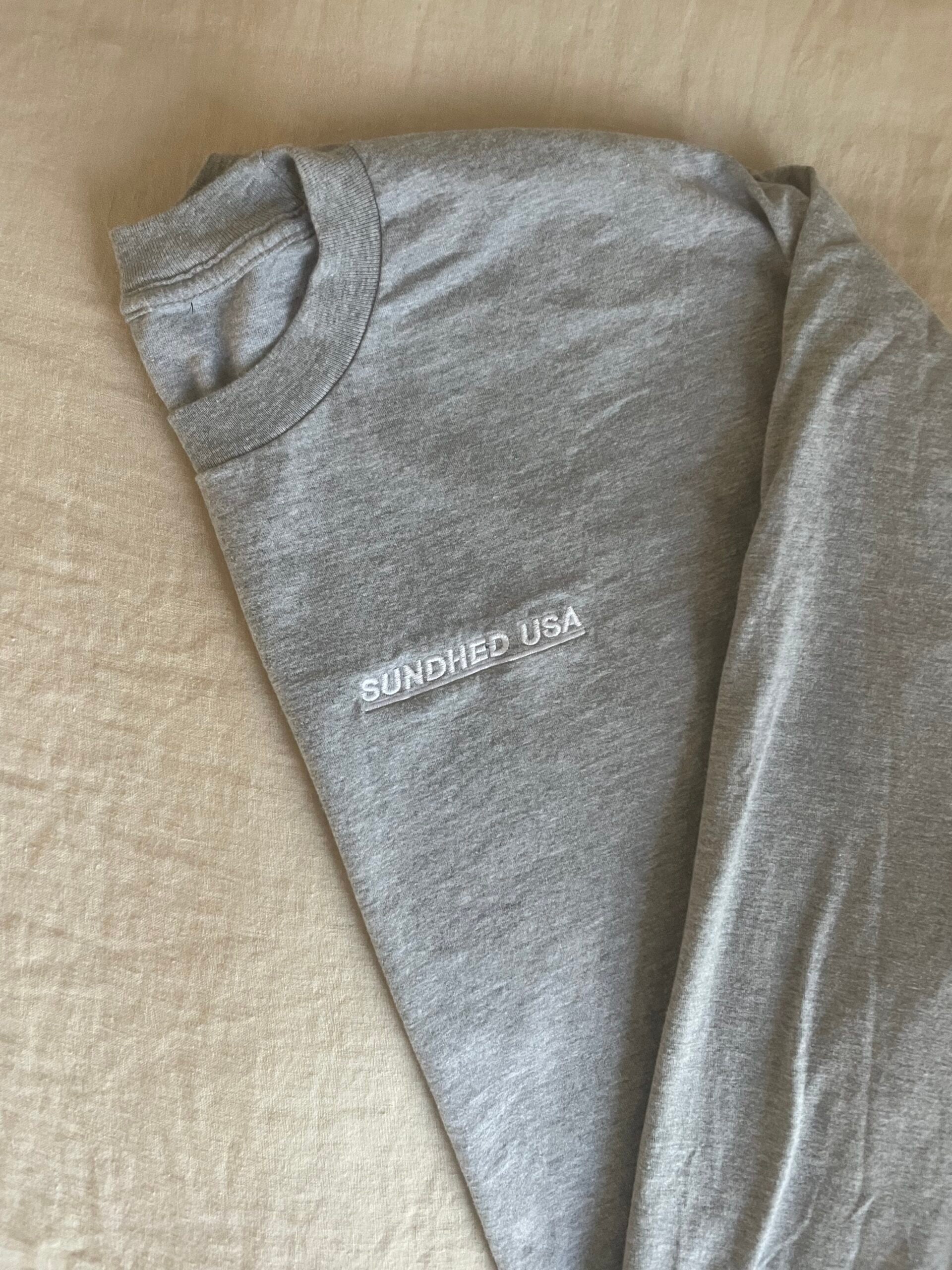 Midweight Cotton Everyday Long Sleeve T-Shirt in Grey